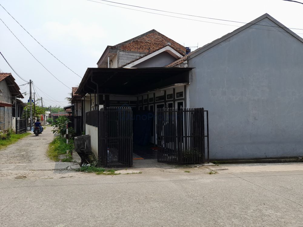 Di Jual Rumah HOOK 94M2 di Pesona Ciantra Cikarang Selatan - Nego