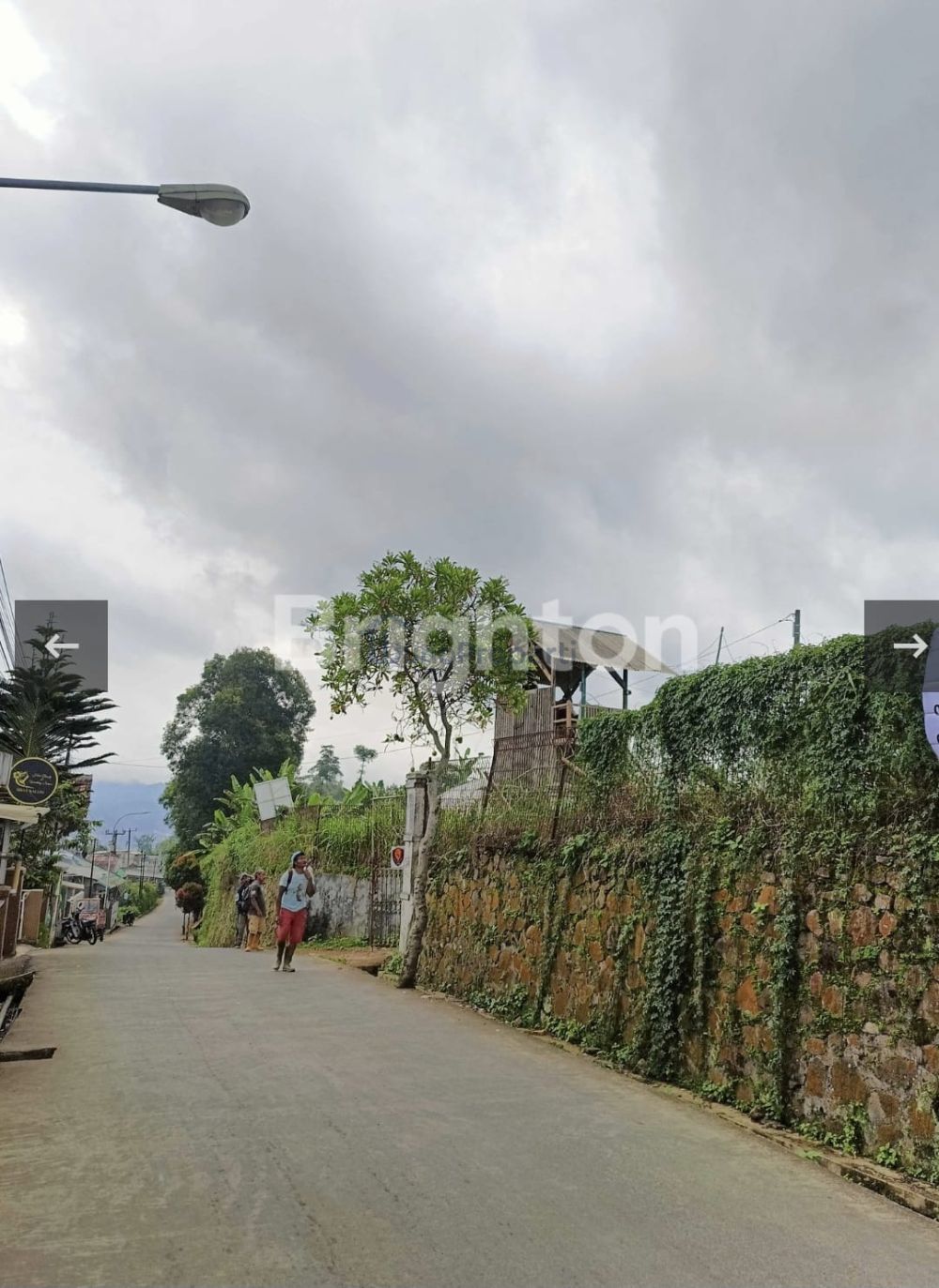 DIJUAL LAHAN KEBUN 6400m2 & RUMAH TINGGAL TYPE 70 DIDALAM NYA